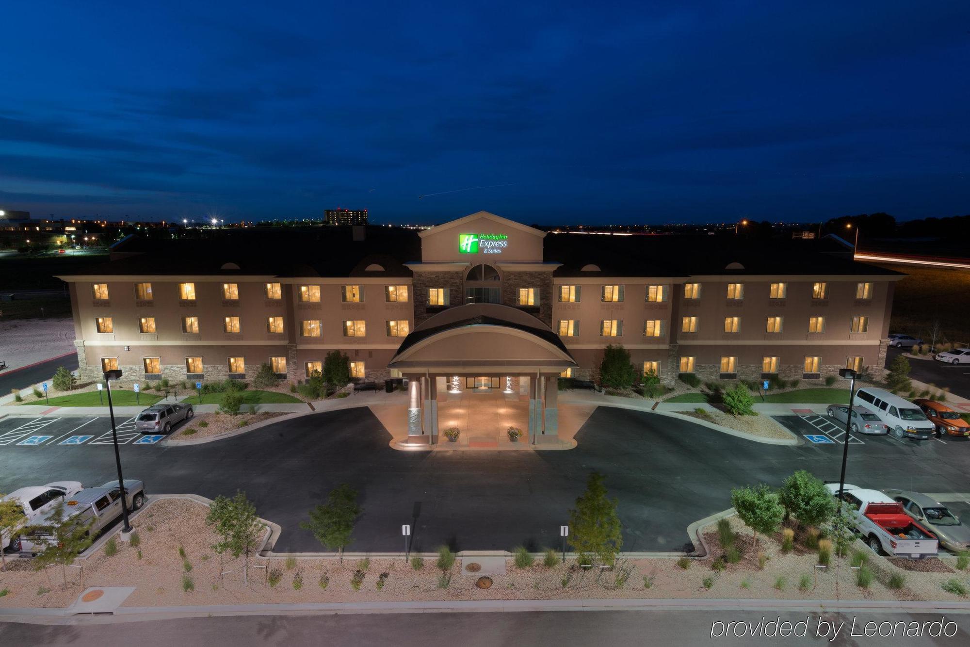 Comfort Inn & Suites Brighton Denver Ne Medical Center Exteriör bild